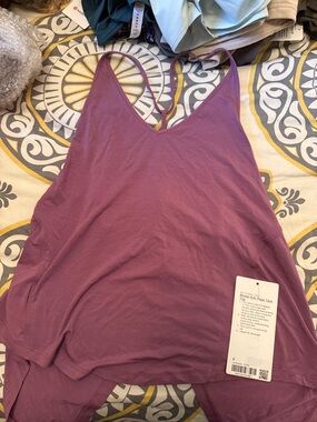 Lulu Modal- Silk Yoga Strappy Tank Top Mauve- NWT Size 6